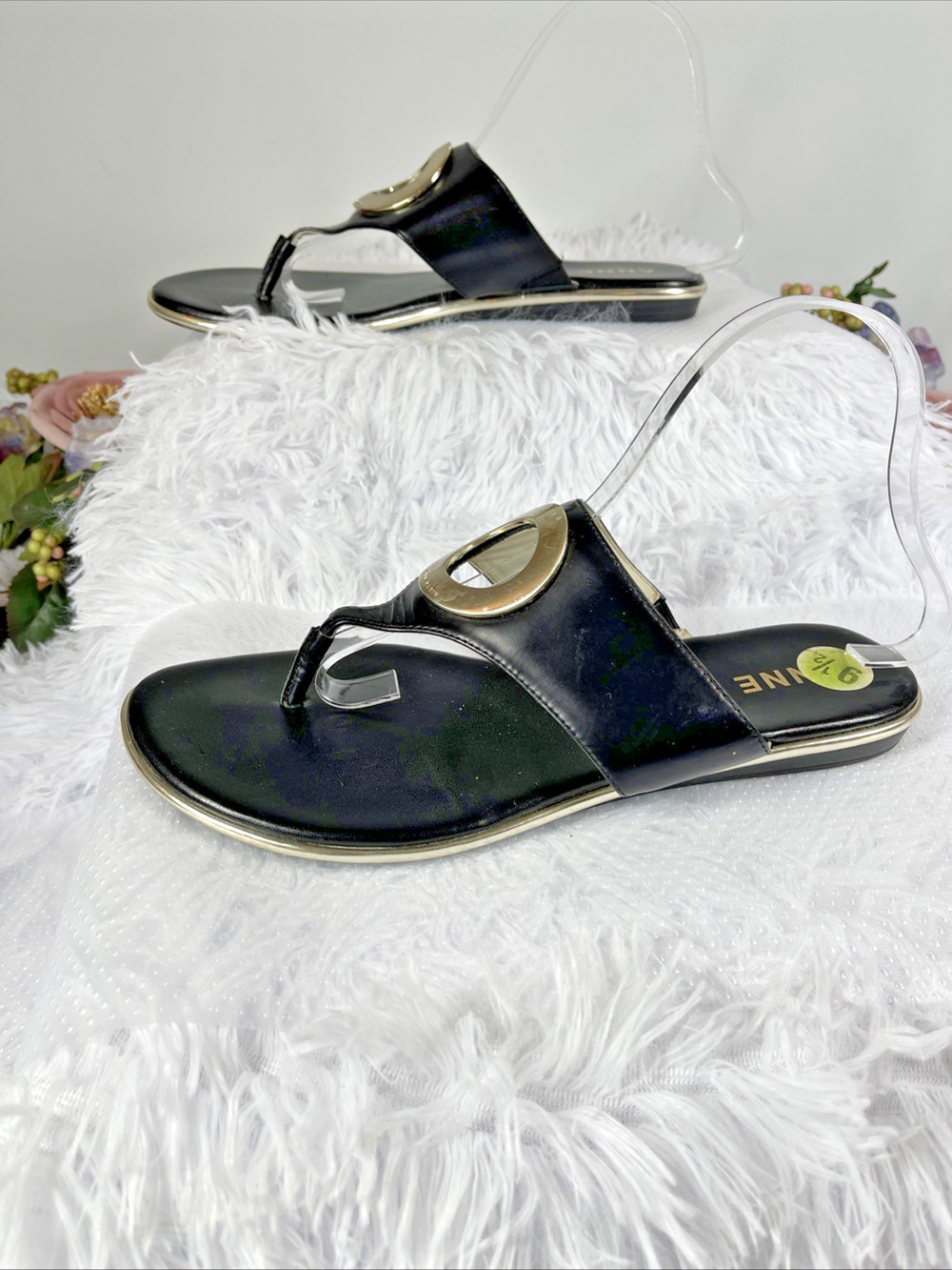 Anne Klein AKGIA Womens 9.5M Black Leather Thong Sandals Gold Logo Slip On